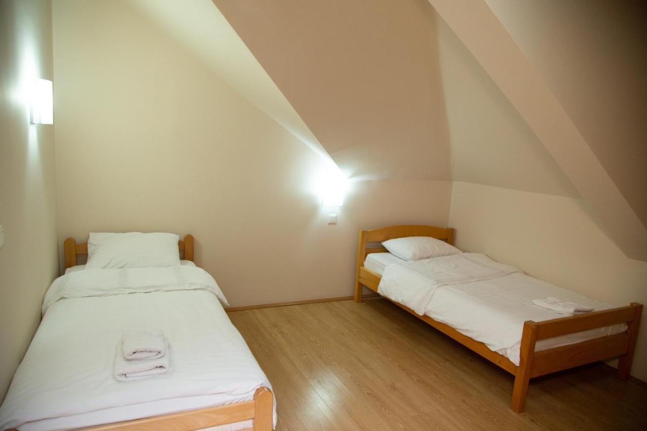 Motel Imperija Ub Exteriör bild